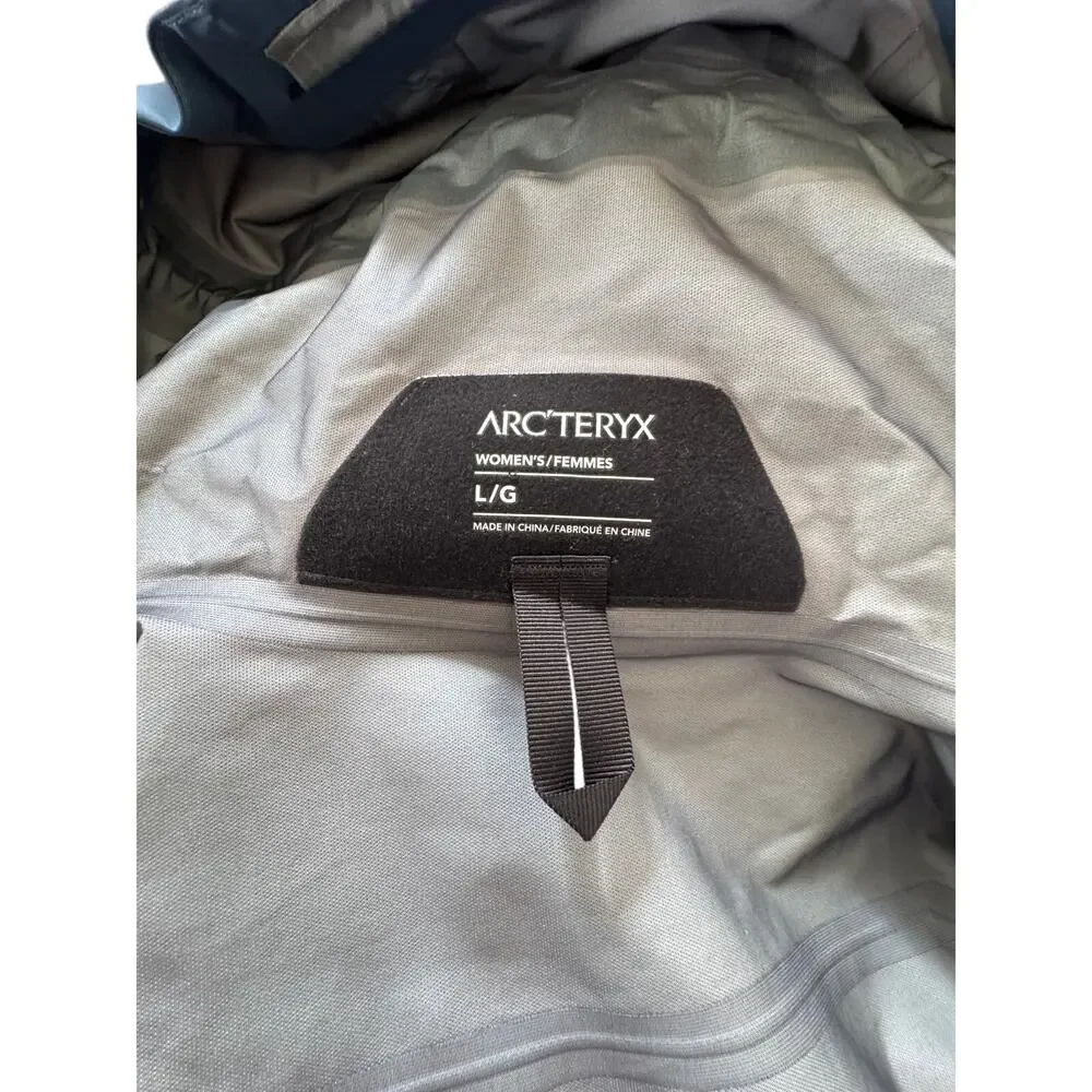 Arc'Teryx Beta Coat Size Large - Picture 4 of 16